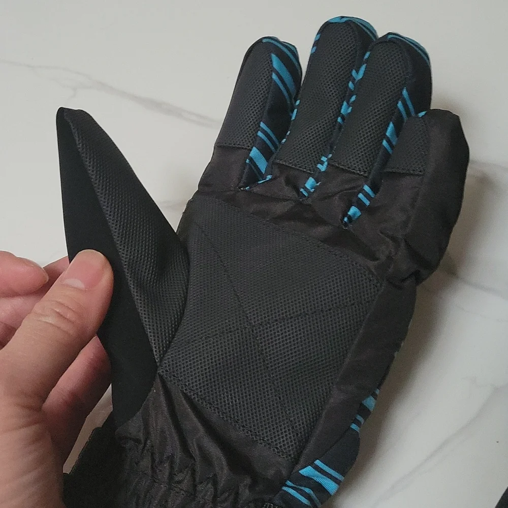 Waterproof gloves, blue black color